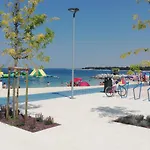 Nice Sunny *
